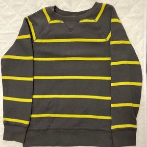 Long sleeve boy shirt.